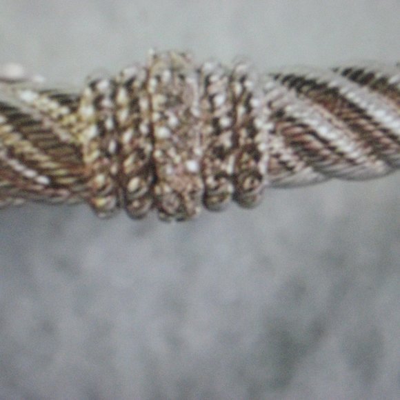 JUDITH RIPKA STERLING CUFF BANGLE BRACELET CUBIC ZIRCONIAS LEVER LATCH - Picture 4 of 7